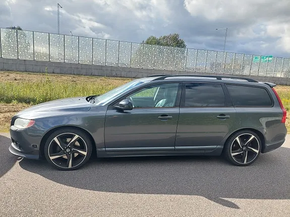 Volvo V70 2011 photo 3