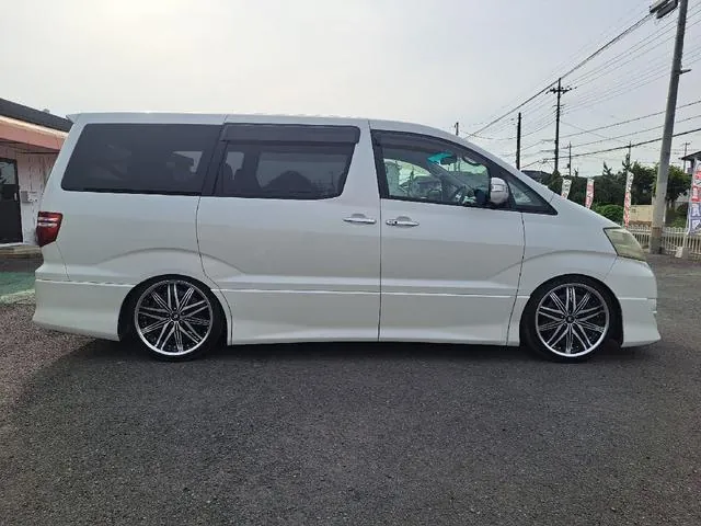 Toyota Alphard 2007 photo 4