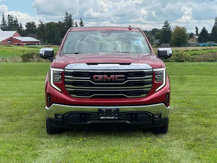 GMC Sierra 1500 2024 photo 2