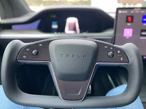 Tesla Model X 2023 photo 5