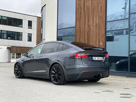 Tesla Model X 2023 photo 3