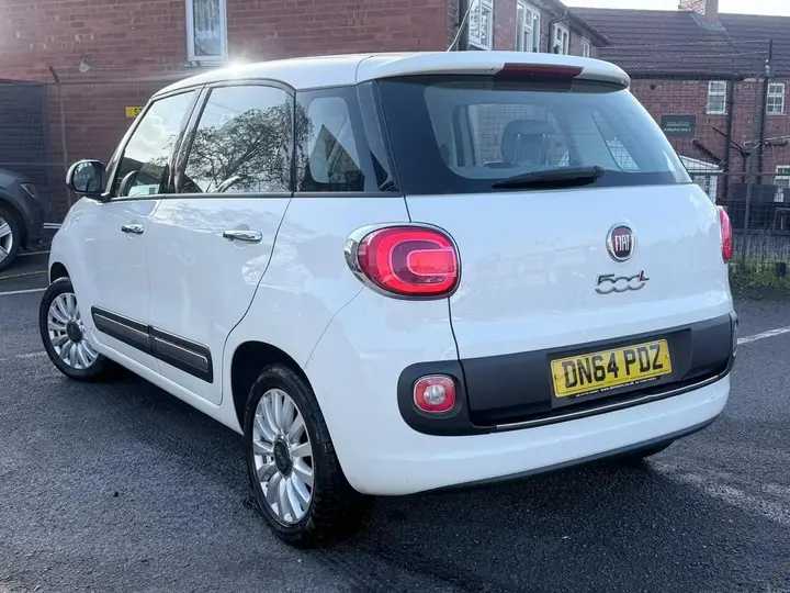 Fiat 500L 2014 photo 2