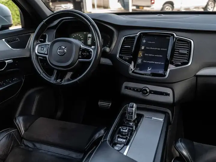 Volvo Xc90 2018 photo 2