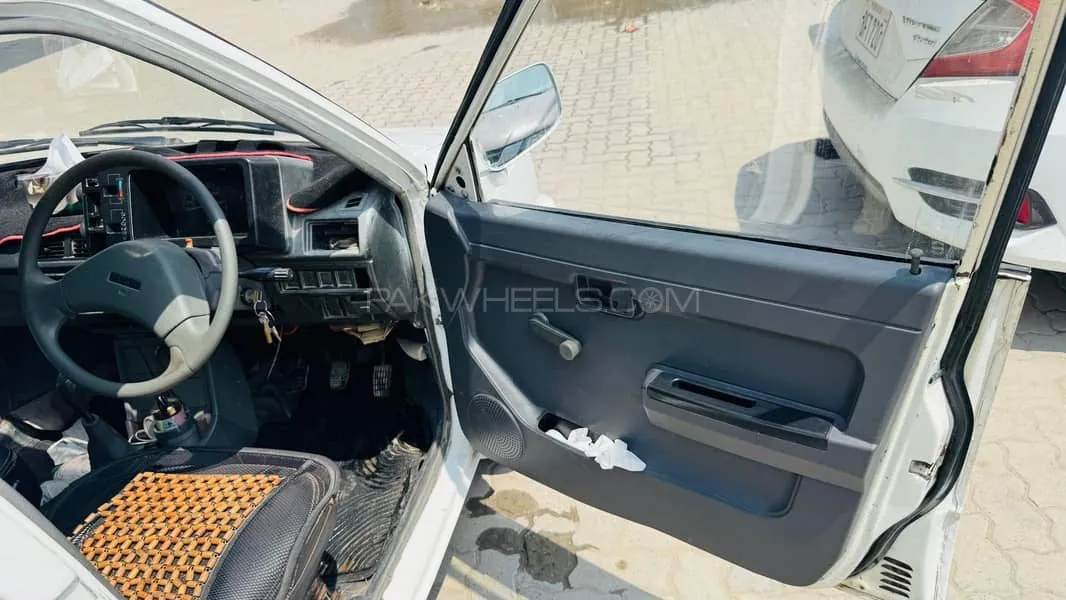Suzuki Mehran