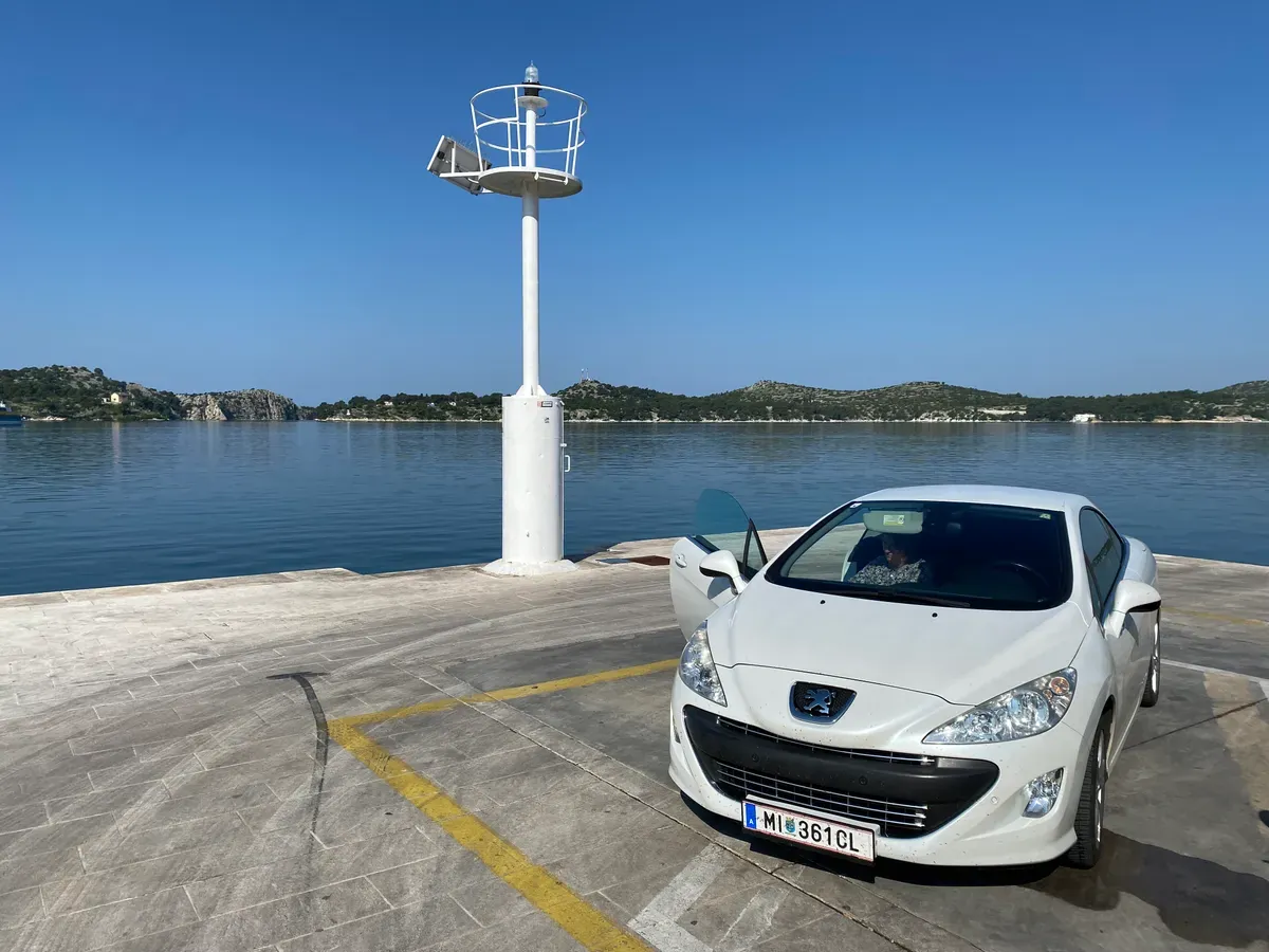 Peugeot 308 2009 photo 3
