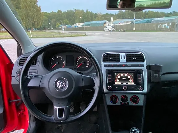 Volkswagen Polo 2013 photo 4