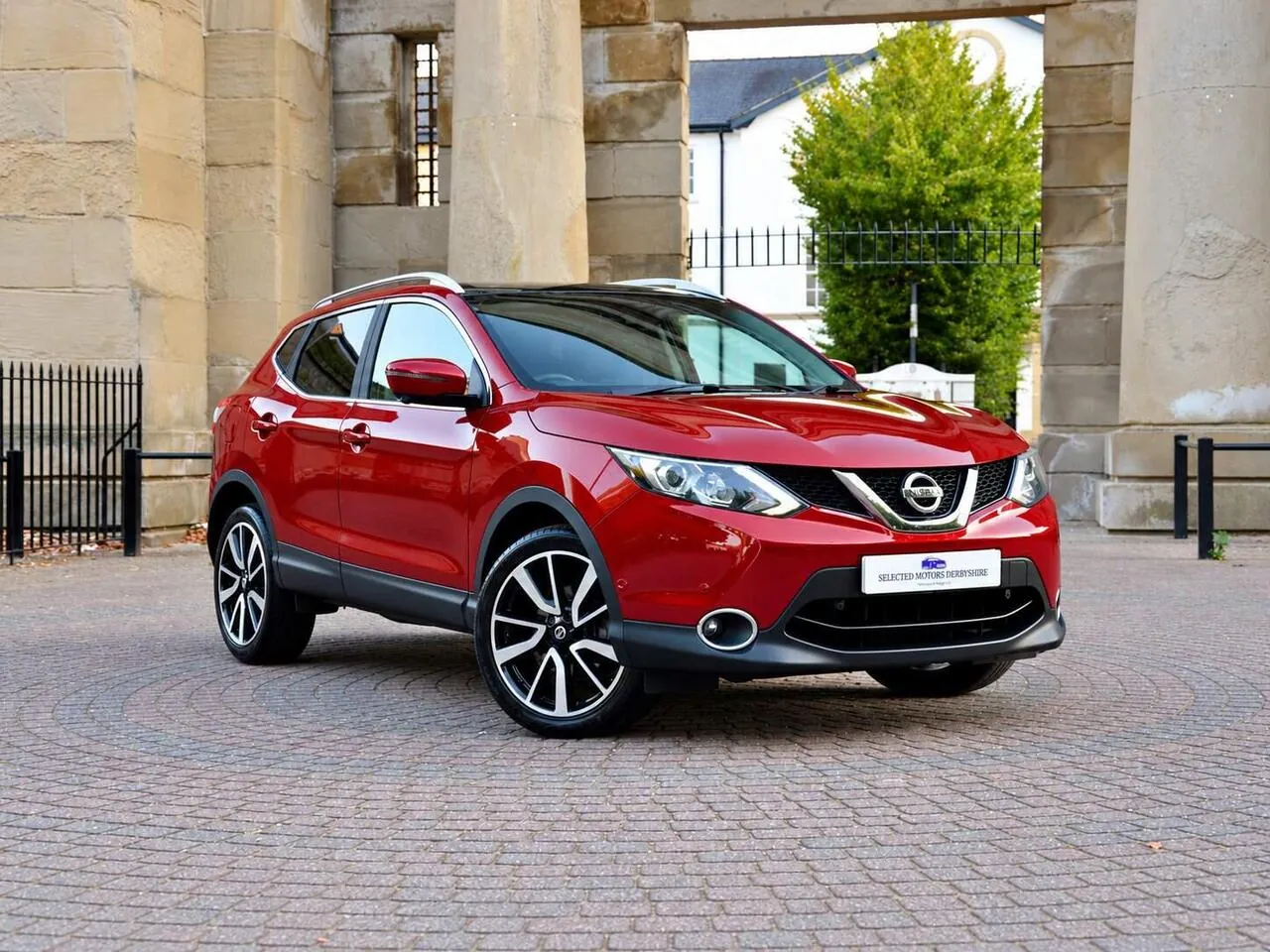 Nissan Qashqai 2015 photo 2