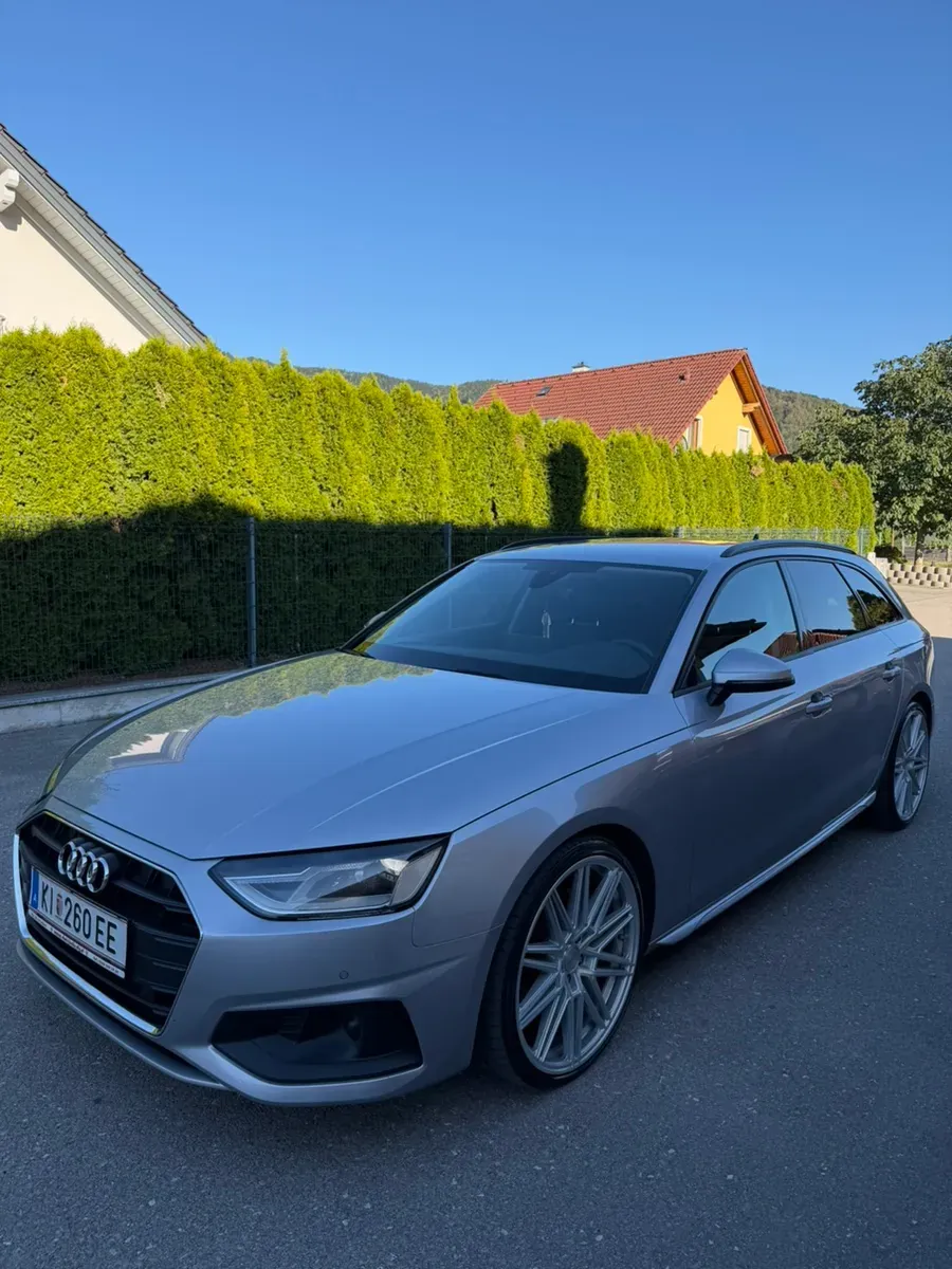 Audi A4 2020 photo 2