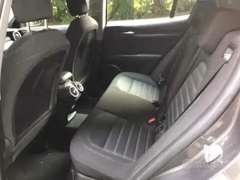 Alfa Romeo Stelvio 2020 photo 5