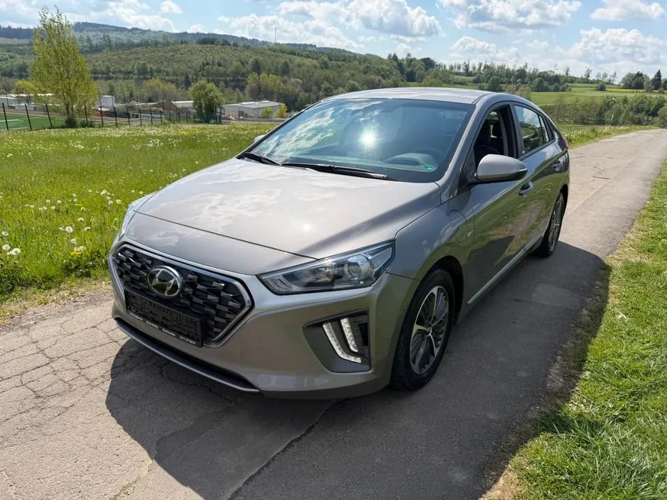 Hyundai Ioniq