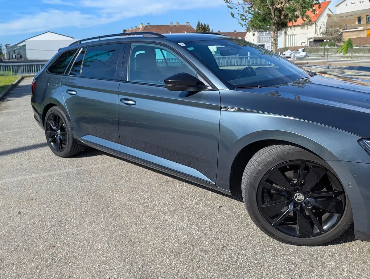 Skoda Superb 2020 photo 3