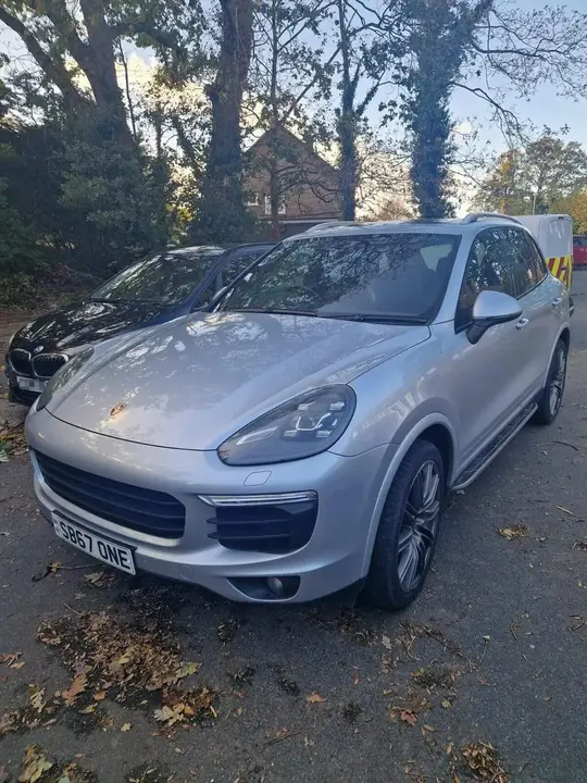 Porsche Cayenne 2018 photo 2