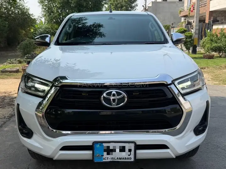 Toyota Hilux