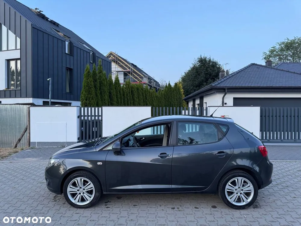 Seat Ibiza 2012 photo 5