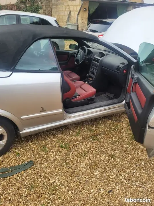 Opel Astra 2002 photo 2