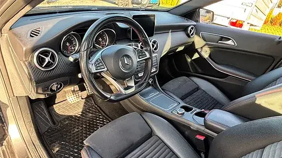 Mercedes-Benz A 180 2018 photo 5