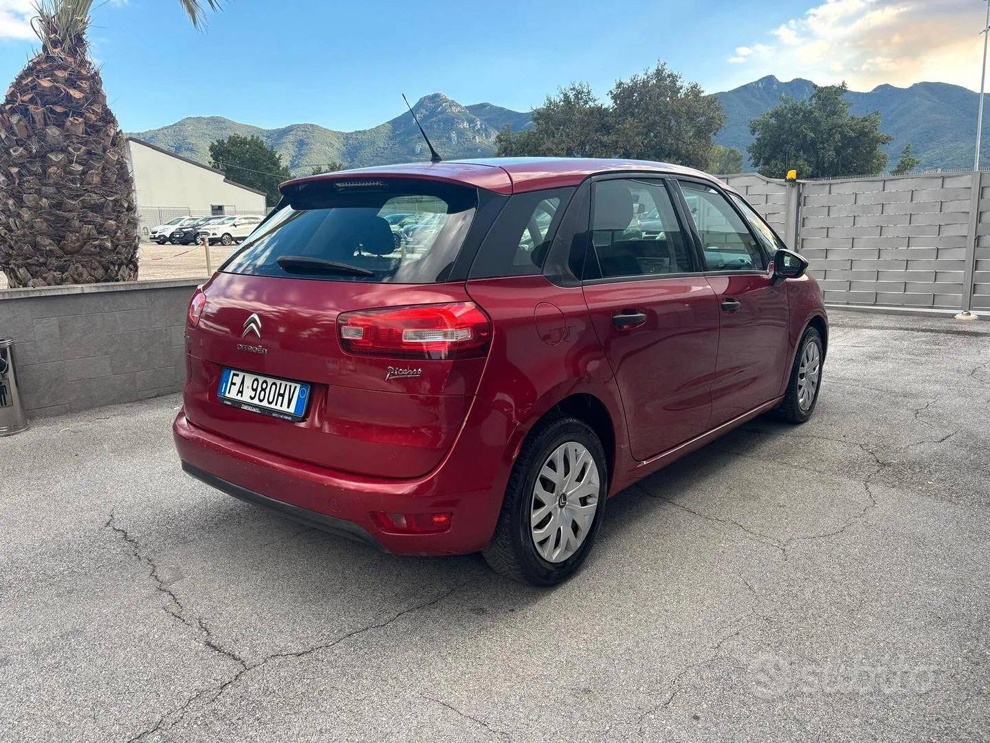 Citroen C4 Picasso 2015 photo 4