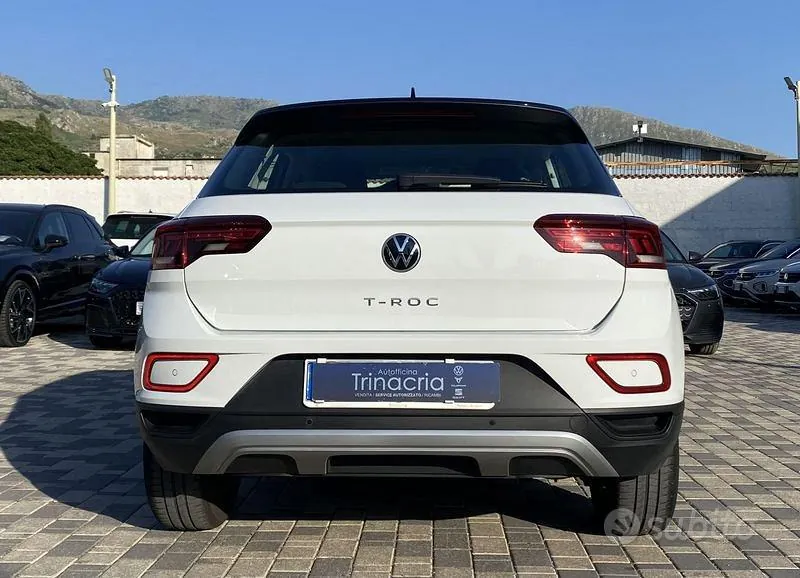 Volkswagen T-Roc 2023 photo 5