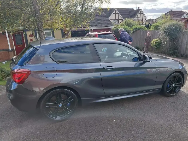 BMW 1 Series 2018 photo 3