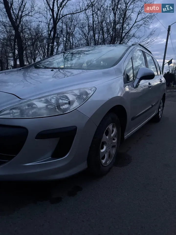 Peugeot 308 2009 photo 2