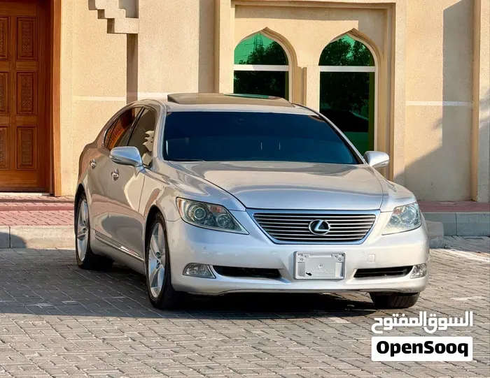 Lexus Ls 460 2010 photo 2