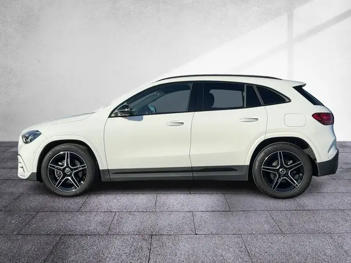 Mercedes-Benz Gla 2026 photo 3