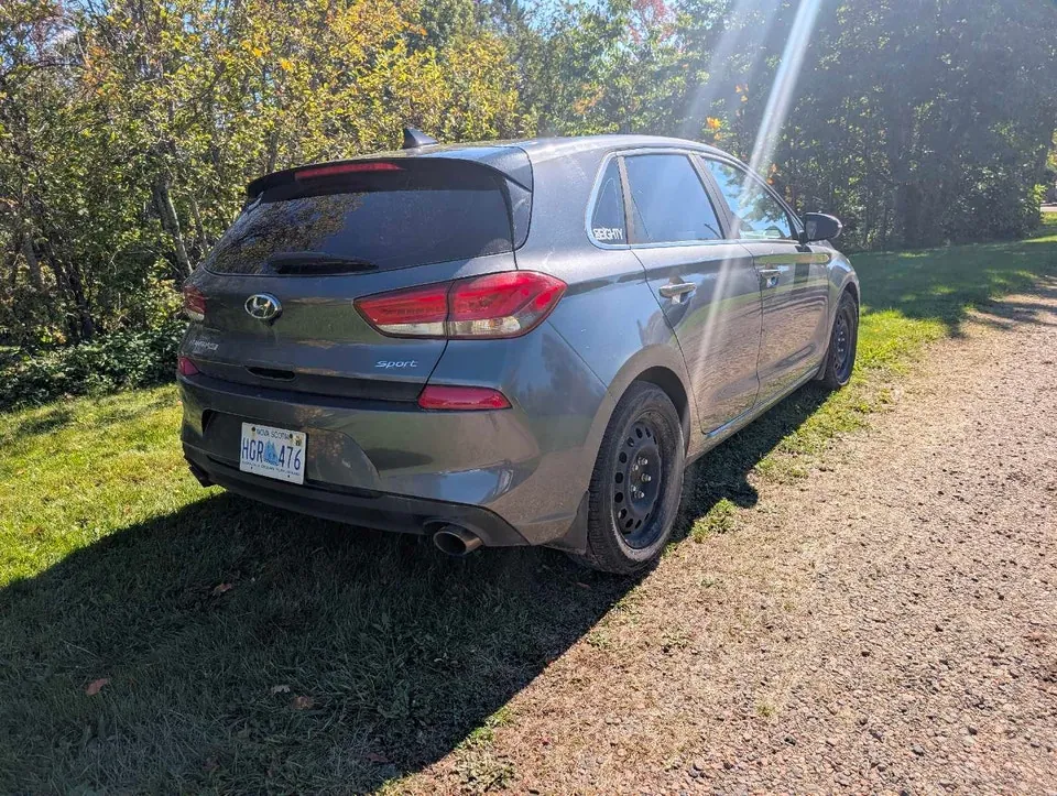 Hyundai Elantra 2018 photo 4