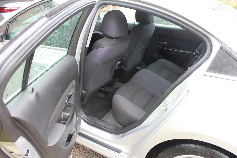 Chevrolet Cruze 2012 photo 4