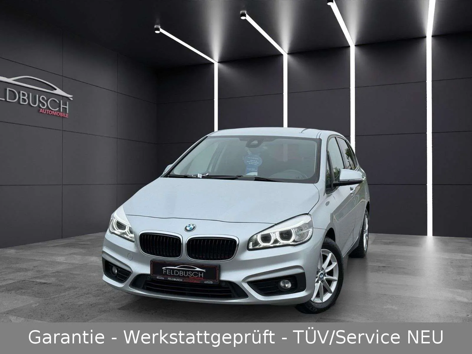 BMW 218 Active Tourer 2016 photo 4