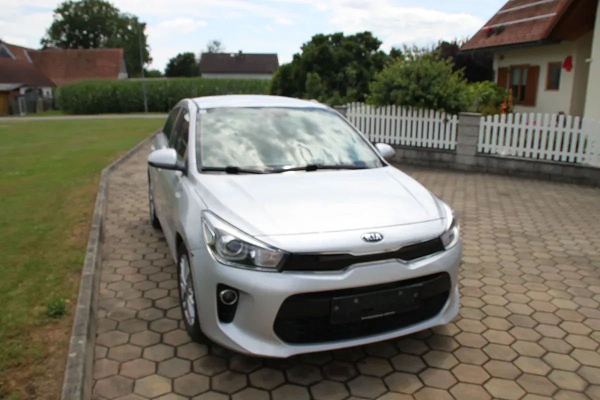 Kia Rio 2020 photo 2