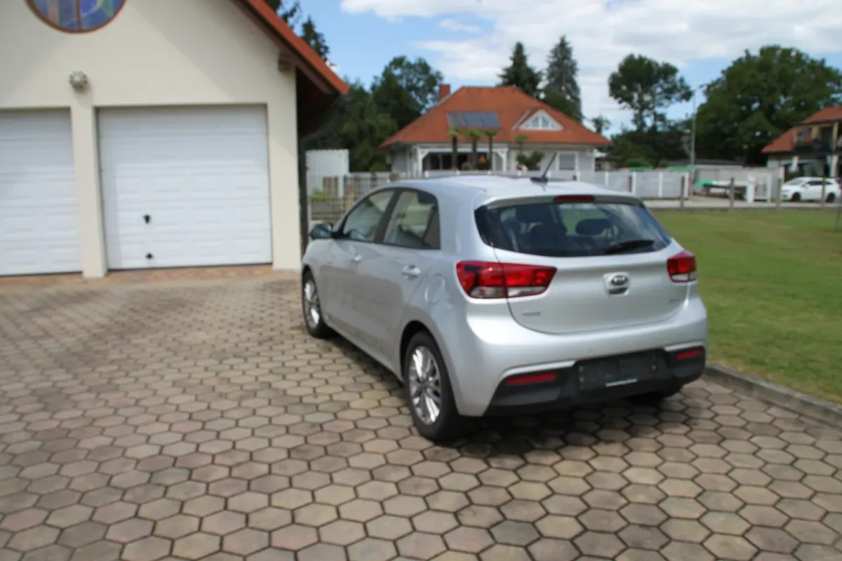 Kia Rio 2020 photo 3