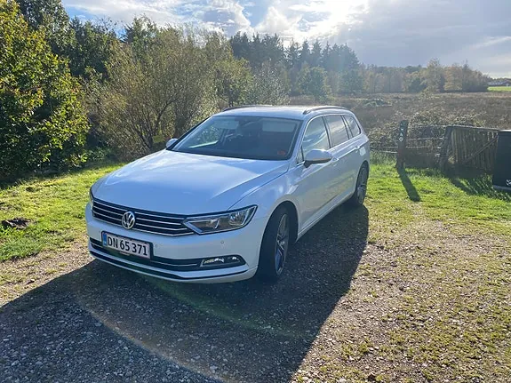 Volkswagen Passat 2018 photo 2