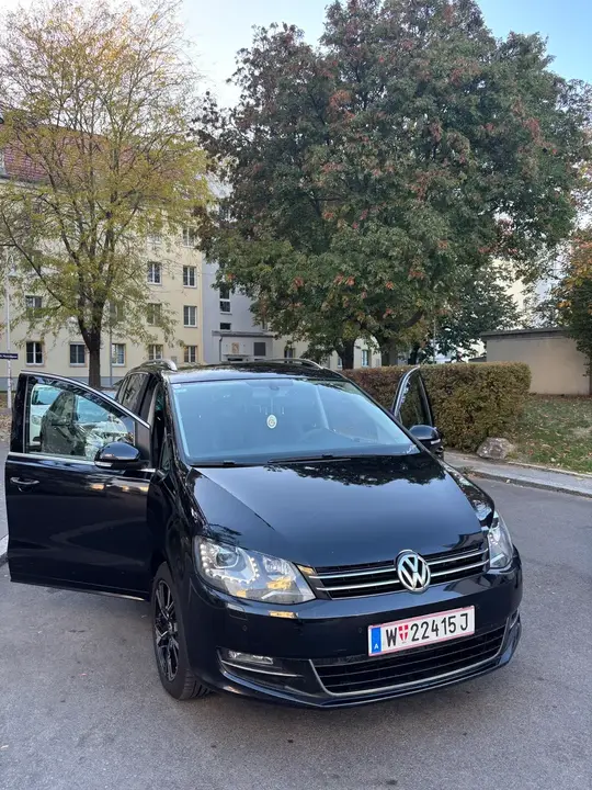 Volkswagen Sharan 2013 photo 2