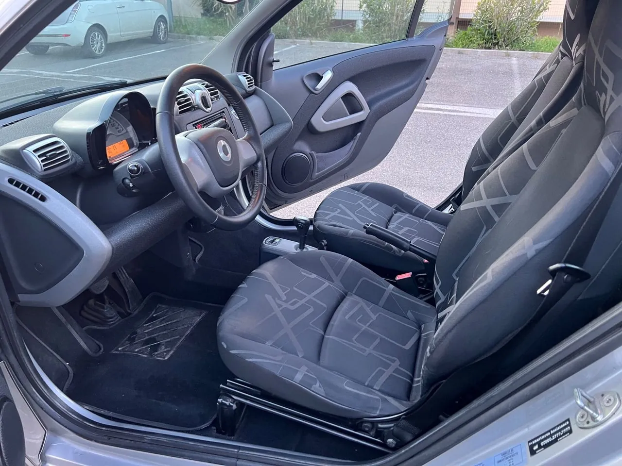 Smart Fortwo 2010 photo 4
