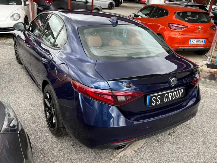Alfa Romeo Giulia 2017 photo 3