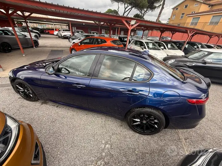 Alfa Romeo Giulia 2017 photo 4