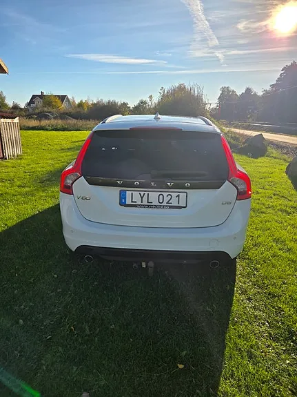 Volvo V60 2012 photo 3