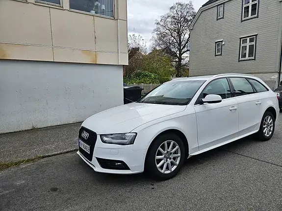 Audi A4 2013 photo 5