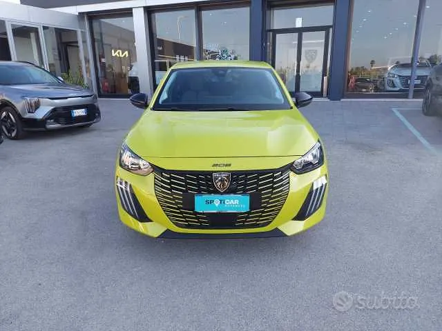 Peugeot 208 2025 photo 2