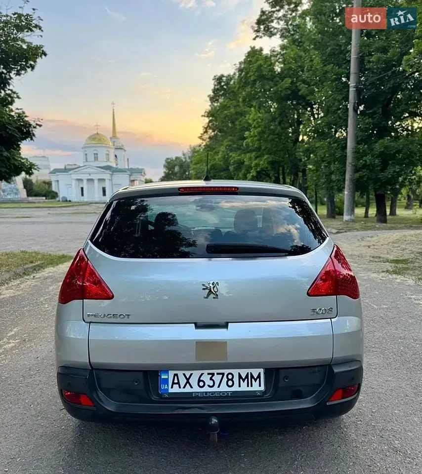 Peugeot 3008 2009 photo 4