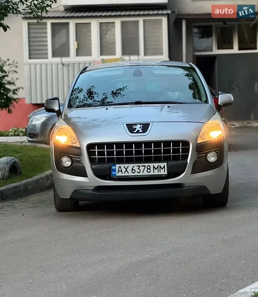 Peugeot 3008 2009 photo 2