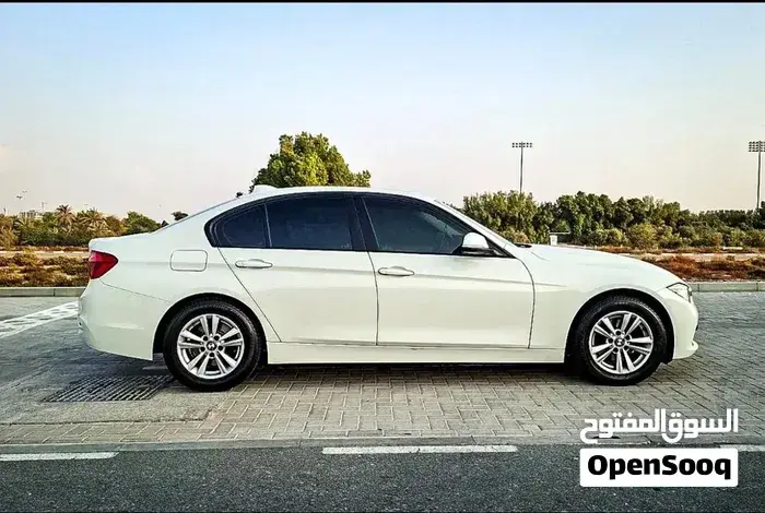 BMW 3 Series 2018 photo 4