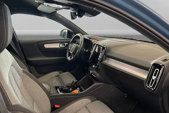 Volvo Xc40 2024 photo 4