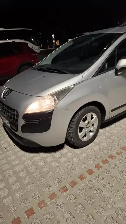 Peugeot 3008 2010 photo 3