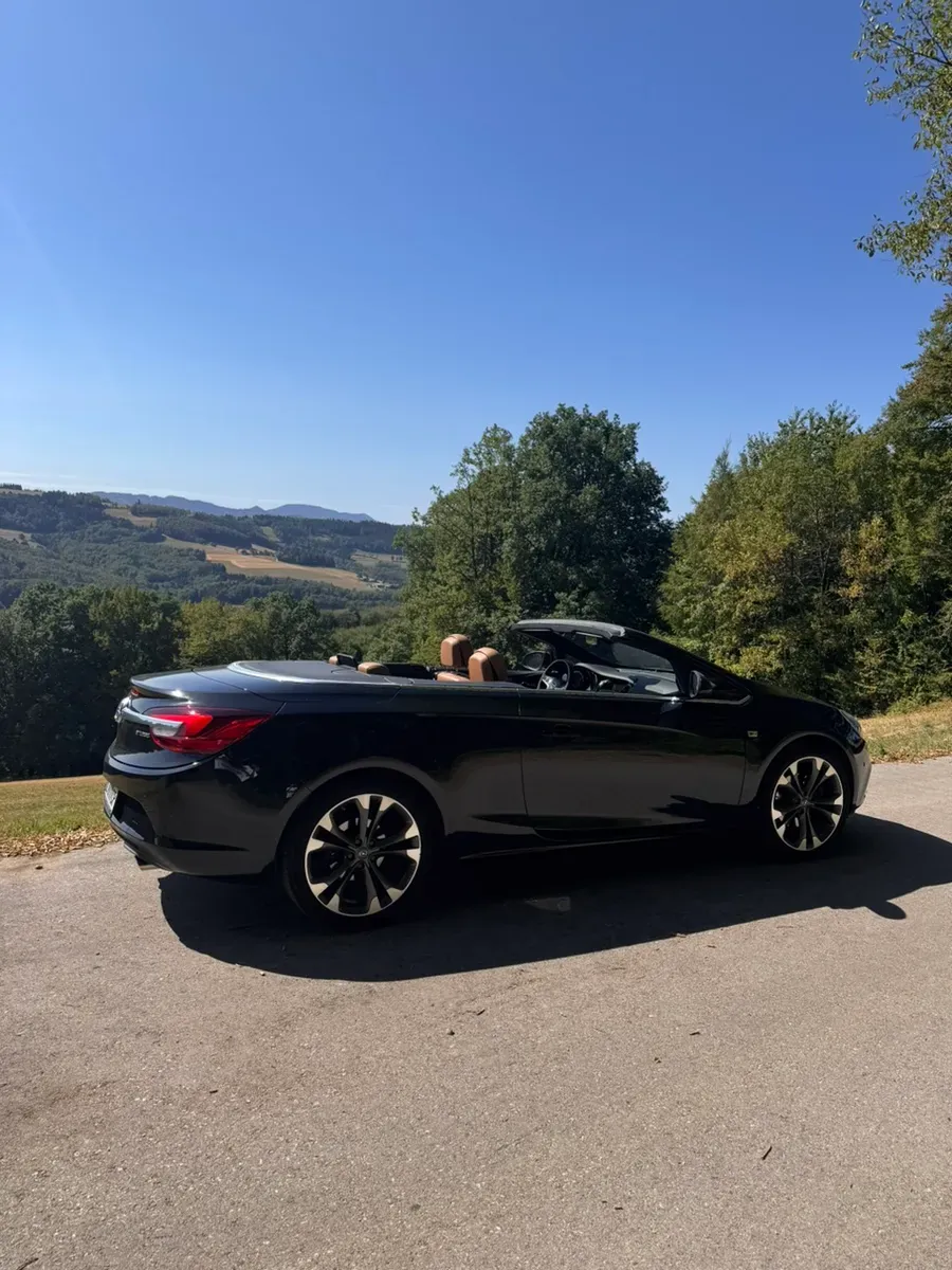 Opel Cascada 2015 photo 3