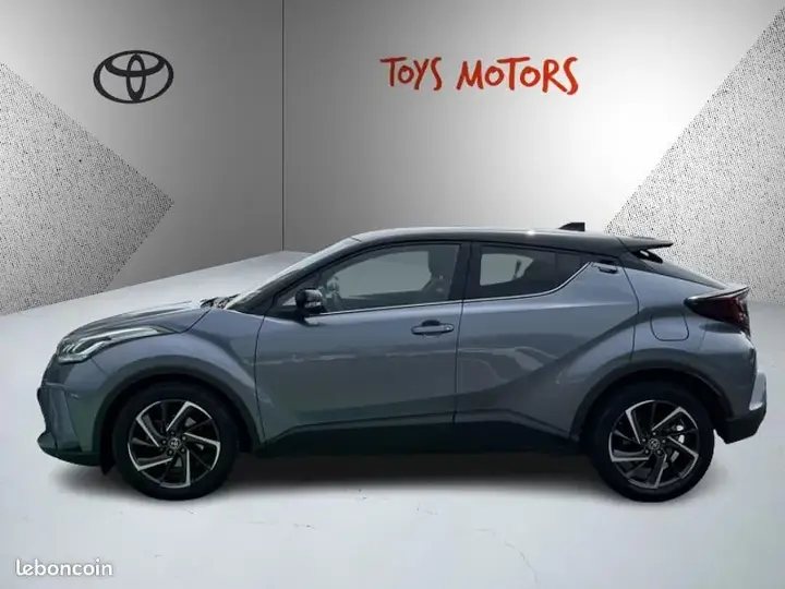 Toyota C-Hr 2023 photo 2