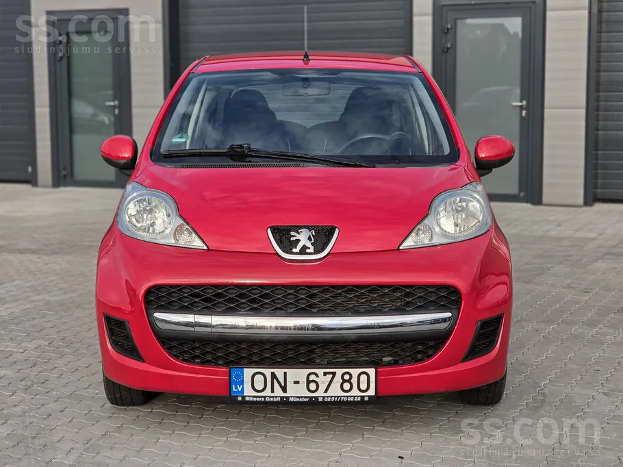 Peugeot 107 2010 photo 3