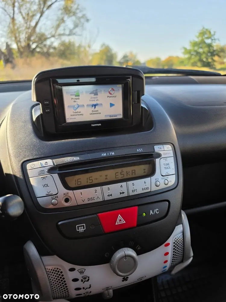 Toyota Aygo 2014 photo 5