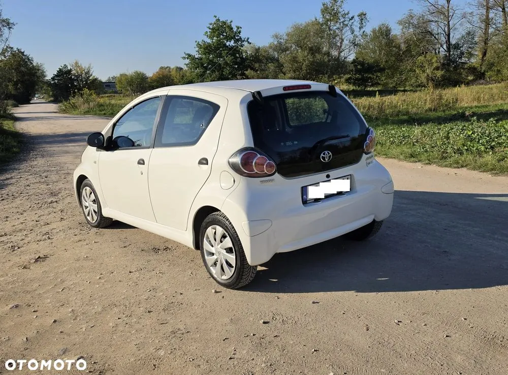 Toyota Aygo 2014 photo 4