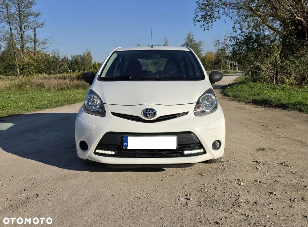 Toyota Aygo 2014 photo 2
